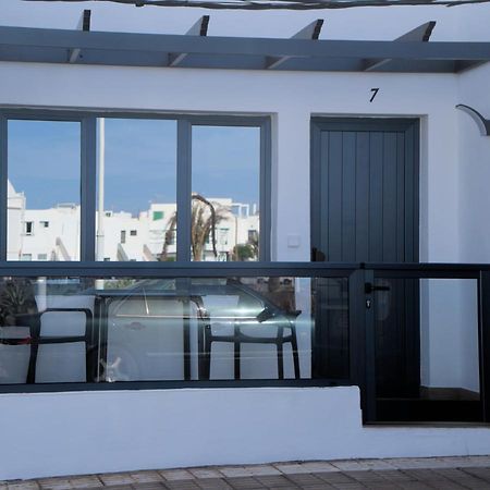 Volcanokite Apartments Famara Exterior photo